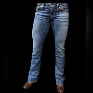Women’s True Religion jeans